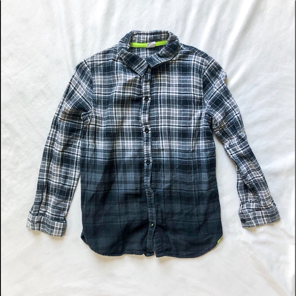 3/$13🌵Girl’s flannel shirt